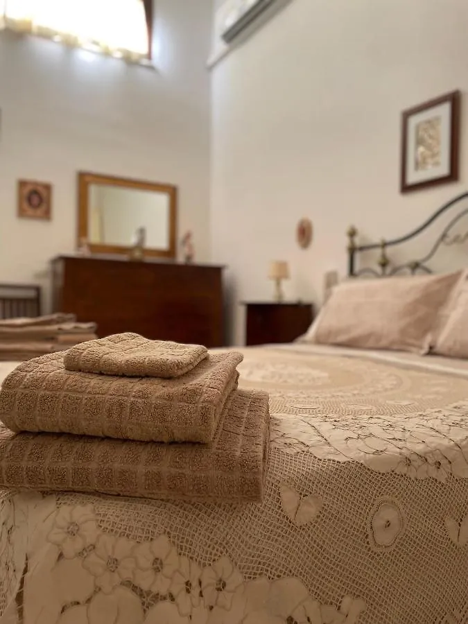 Holiday home Half House Floridia Villa