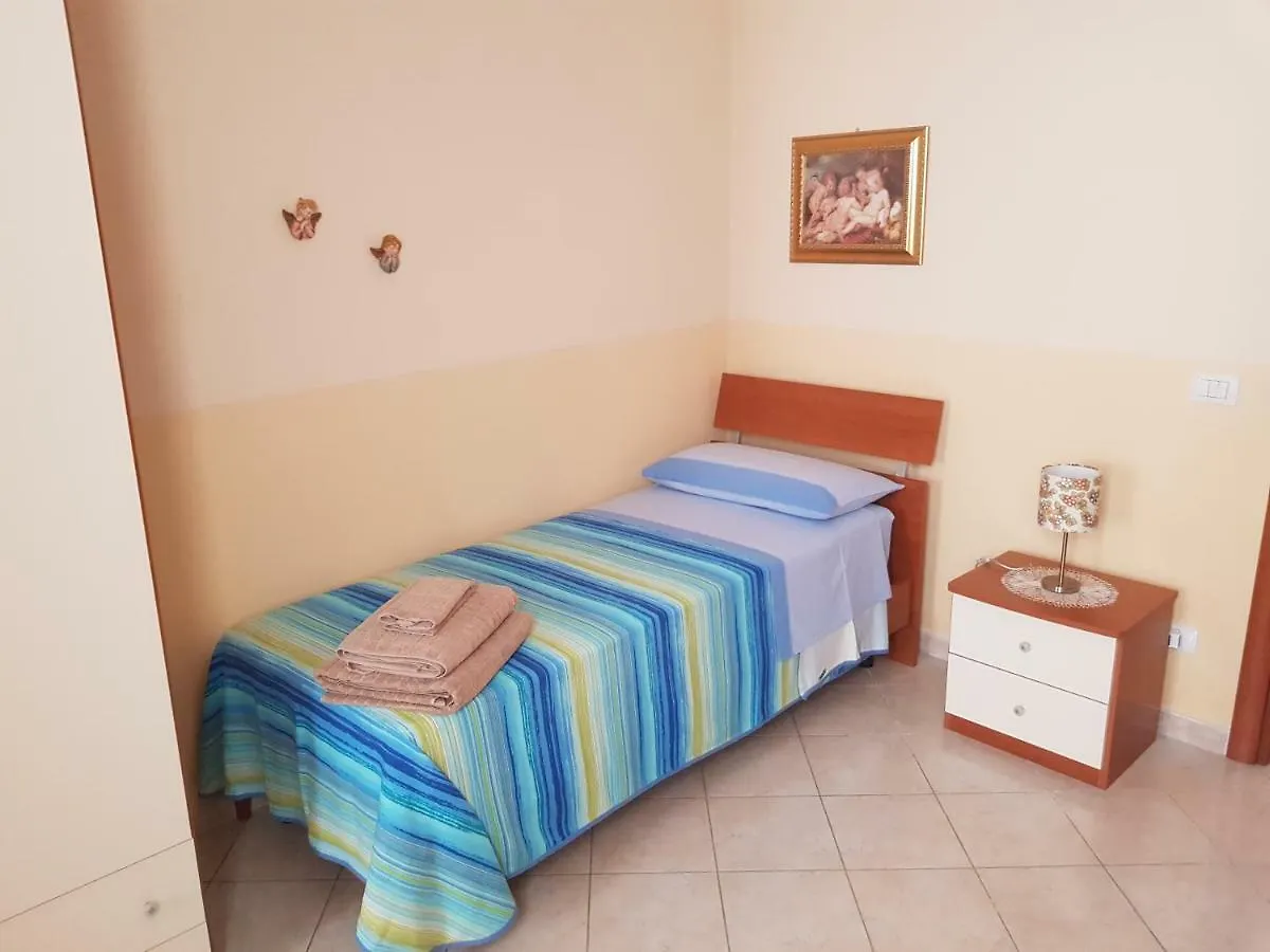 Holiday home Half House Floridia Villa Italy